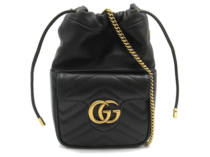 Bolsa de ombro em couro acolchoado Gucci GG Marmont Preto  ref.1525163