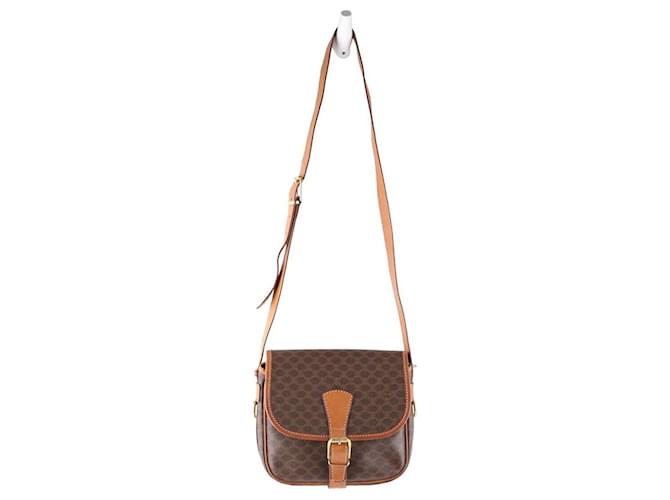 Céline Bandoulière Triomphe Vintage en cuir Marron  ref.1525634