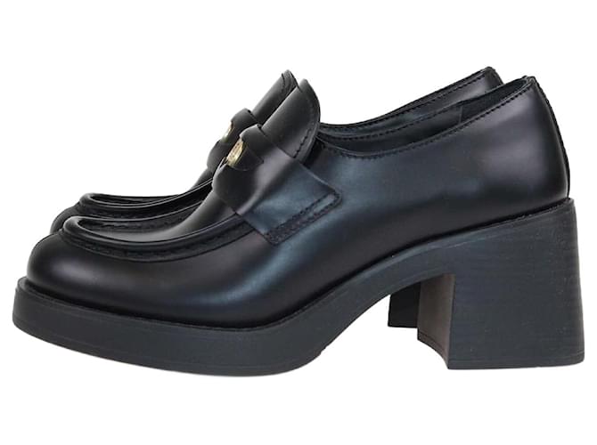 Miu Miu Mocassins Noirs Cuir  ref.1526356