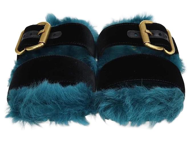 Prada Chaussons plats en fourrure verte/noire Velours  ref.1526357