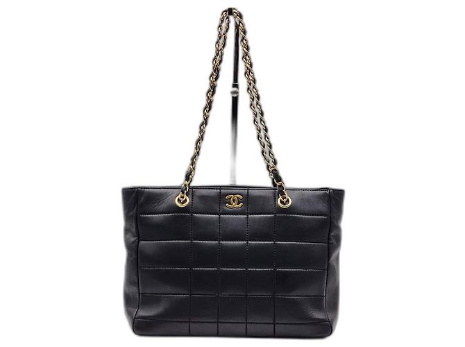 Bolsa de compras Chanel em forma de barra de chocolate Preto