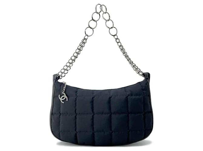 Bolsa de ombro de corrente preta Chanel Preto Couro Nylon  ref.1545019