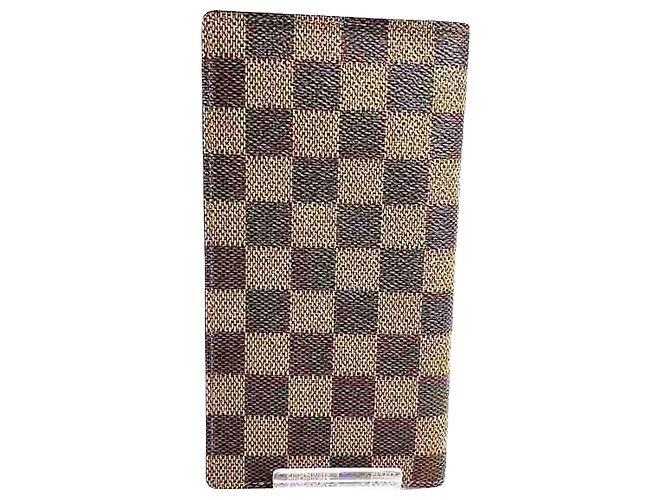 Louis Vuitton Brazza Brown