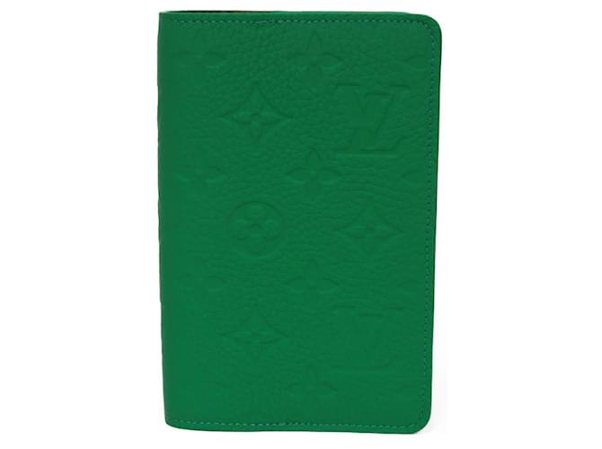 Cahier de couverture de diary Louis Vuitton PM Emily Cuir Jaune Vert olive  ref.1547642