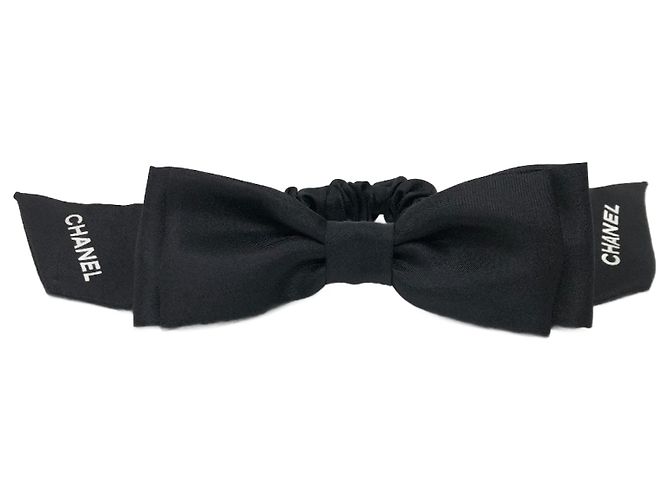Scrunchie de seda negra Chanel en twill Negro