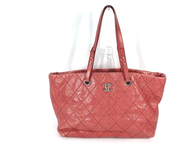 Sac tote On the Road de Chanel Cuir Rose  ref.1549797