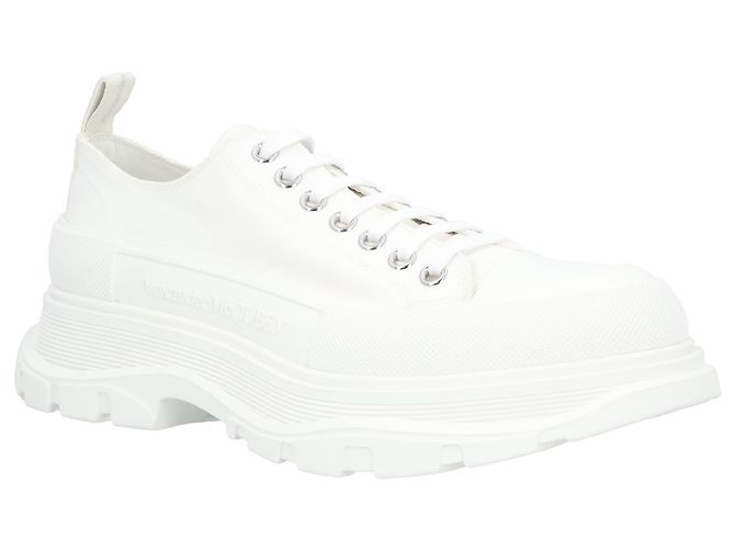 Alexander McQueen Tread Slick Lace Up em Branco