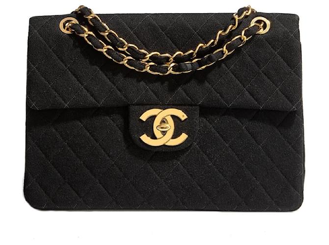 Timeless Chanel Maxi Flap Tasche Schwarz Leder  ref.1552361