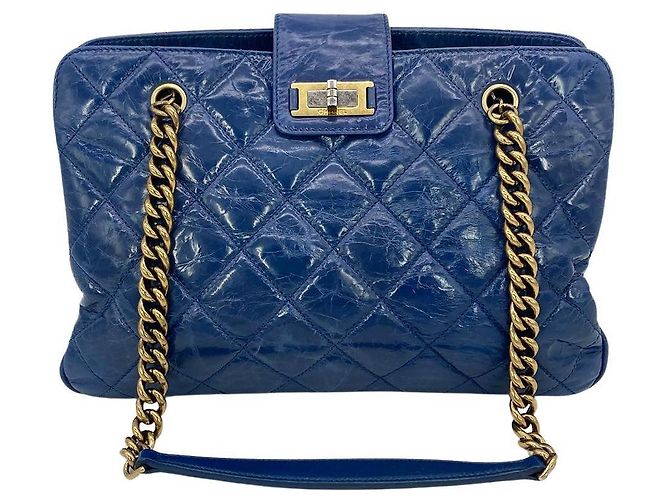 Mademoiselle Chanel Blaue glänzende Kalbsleder gesteppte Tragetasche