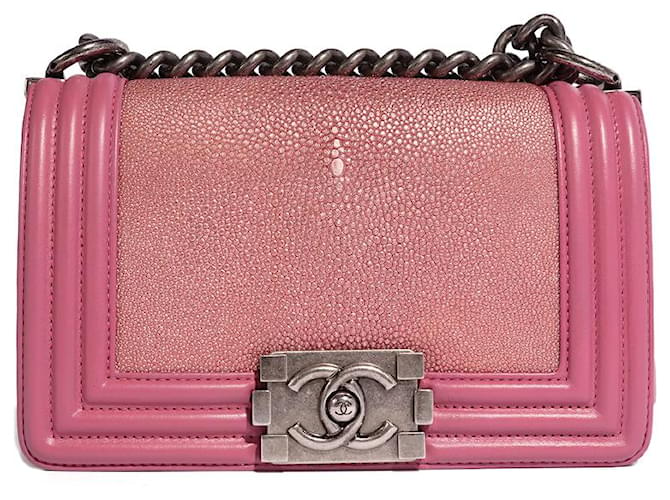 Sac Le Boy en cuir rose Chanel  ref.1552450