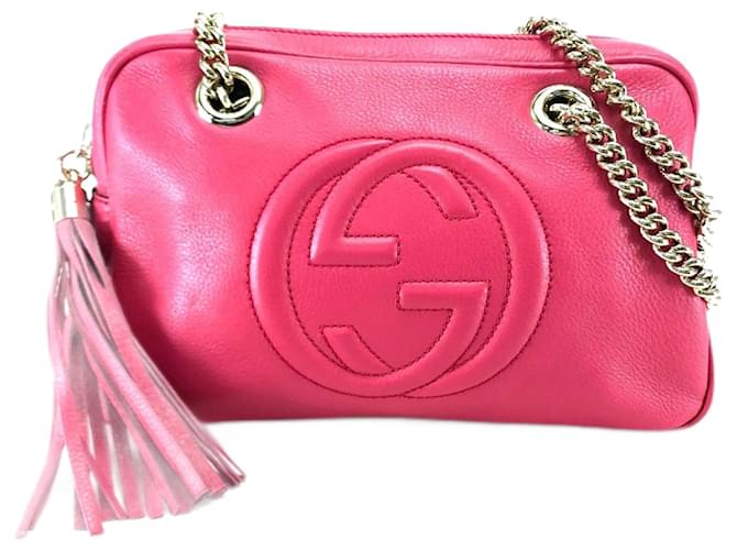 Sac à bandoulière Gucci Interlocking G Soho à double chaîne Cuir Rose  ref.1552809