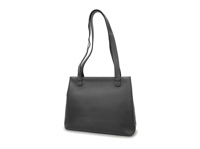 Timeless Bolsa de ombro de couro de cordeiro preto Chanel  ref.1555019