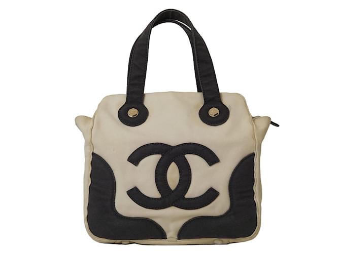 Chanel Marshmallow Bege Lona  ref.1558188