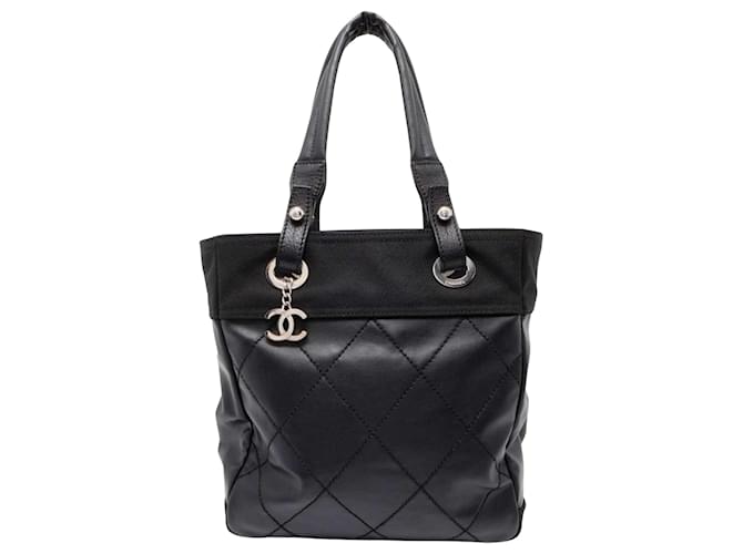 Chanel Paris Biarritz Schwarz Leder  ref.1560197