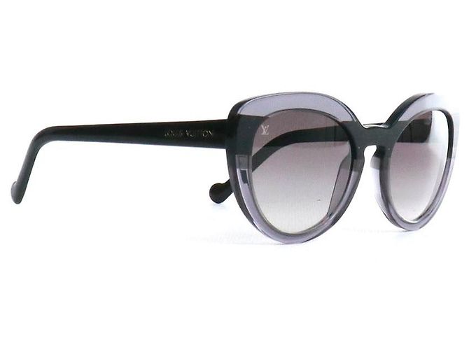 LOUIS VUITTON - Louis Vuitton plastic sunglasses Black