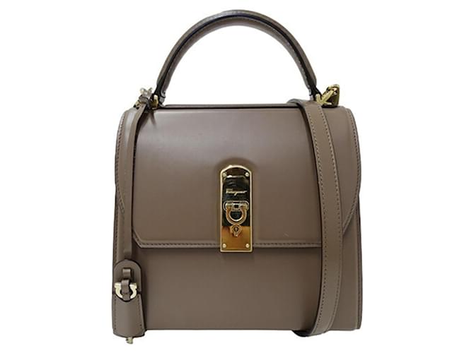 Salvatore Ferragamo Boxyz Cuir Marron  ref.1561991