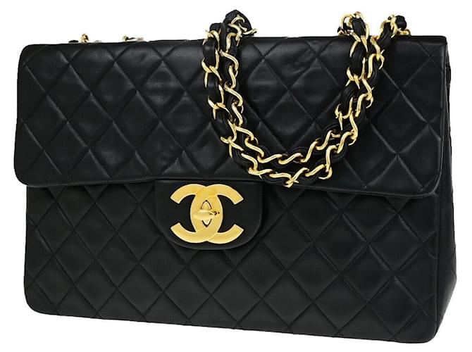 Chanel Timeless Black Leather  ref.1563984