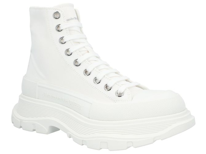 Alexander McQueen Tread Slick Boot in White
