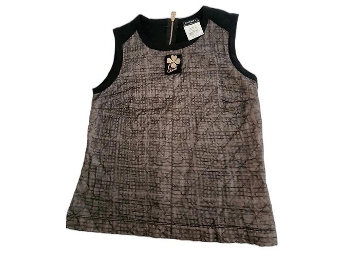 T-shirt Chanel + spilla Nero Grigio