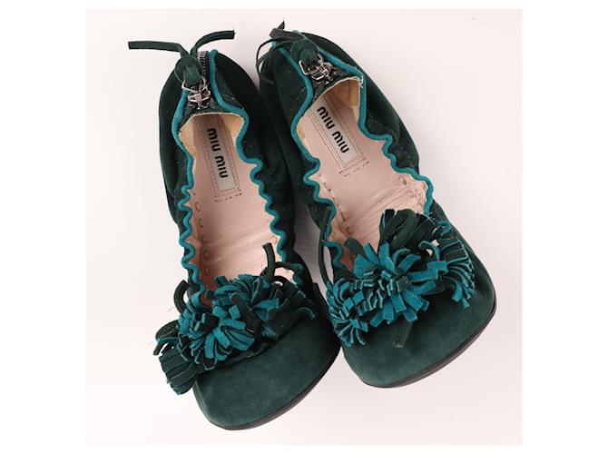 Dark fashion green flats