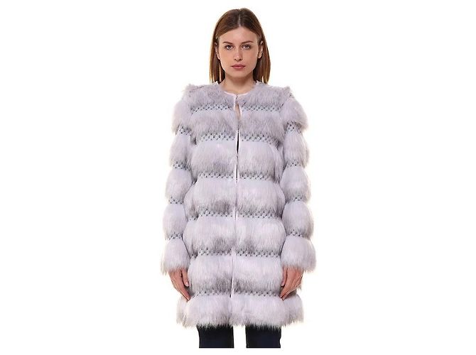 Abrigo Guess de piel sintética blanco