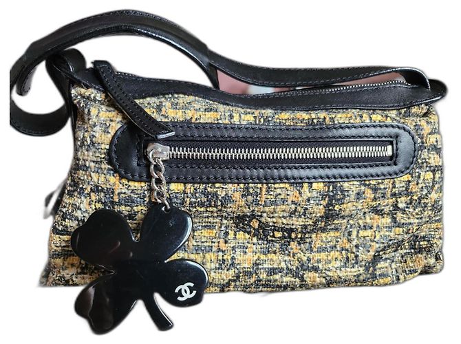Chanel Borsa a spalla Coco Mark Nero Beige 