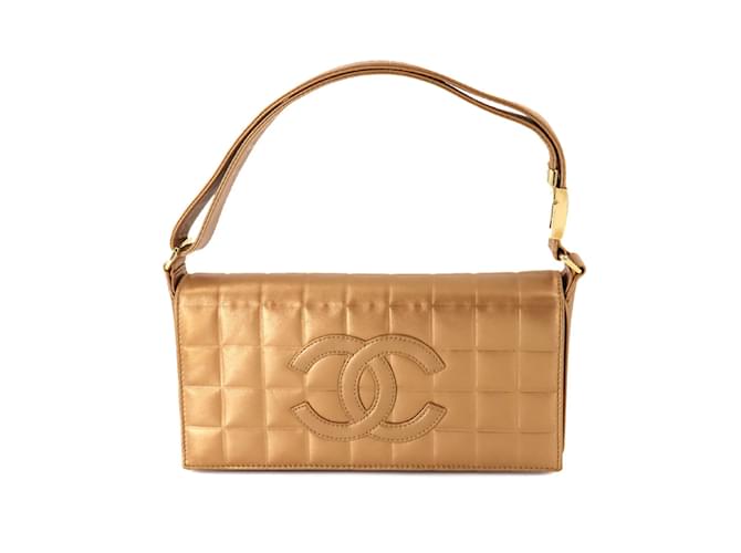 Chanel Chocolate Bar Shoulder Bag Golden Leather ref.1575537