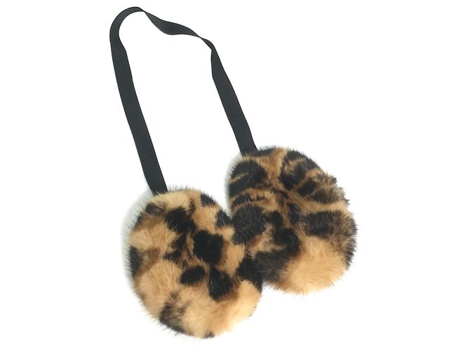 Protetores de ouvido de pele de leopardo Louis Vuitton Marrom Preto