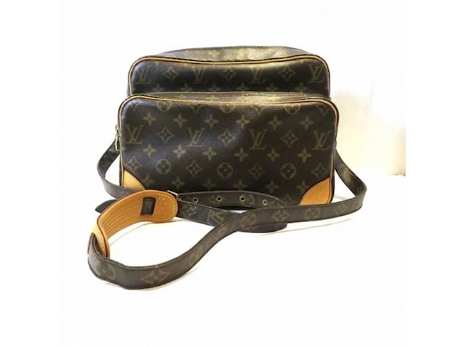 Louis Vuitton Monogram Nile Schultertasche