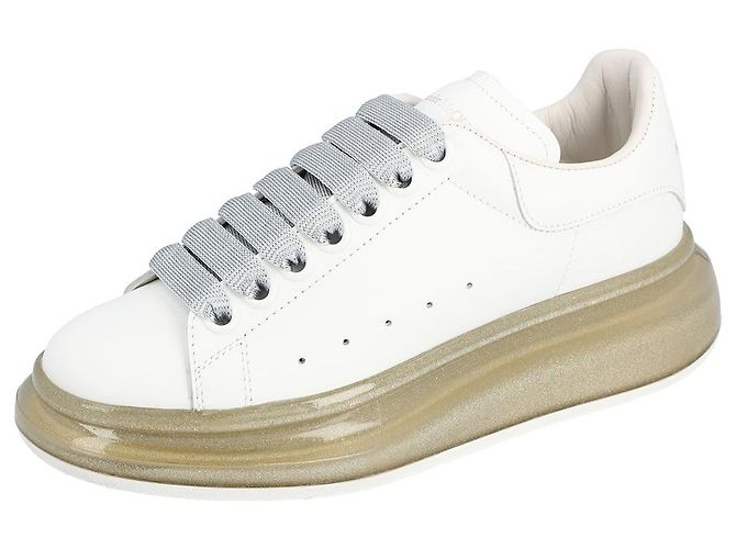 Alexander McQueen Damen Oversized Sneaker 'Larry' in Weiß