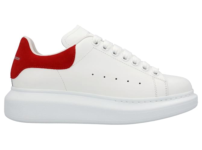 Damen Oversized Sneaker Larry von Alexander McQueen in WeiB Rot Leder Kalbahnliches Kalb ref.1594981 Joli Closet