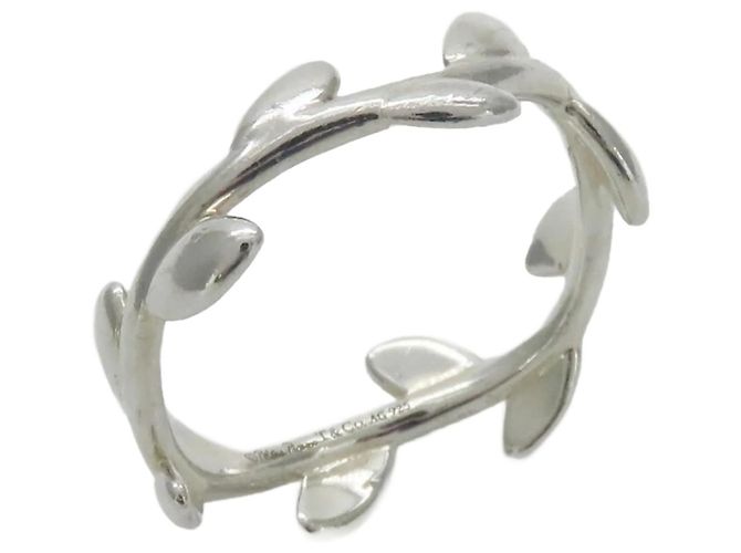 Anel Olive Tiffany & Co.