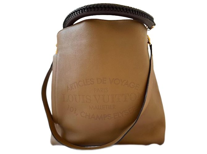 Bolsa Louis Vuitton de couro camel Camelo