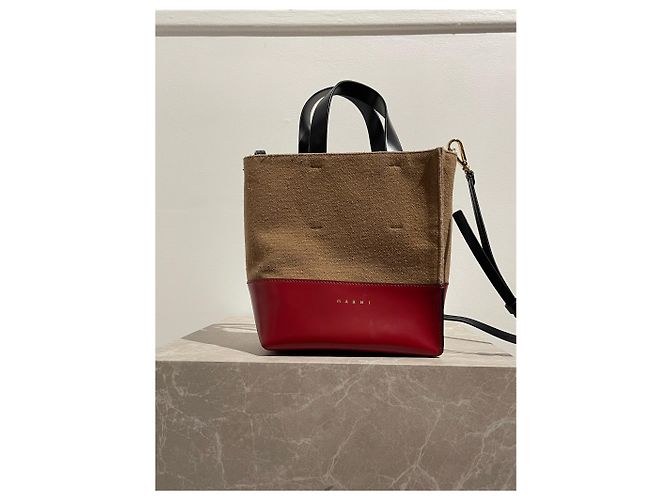 MARNI Bolsas T. Couro Camelo