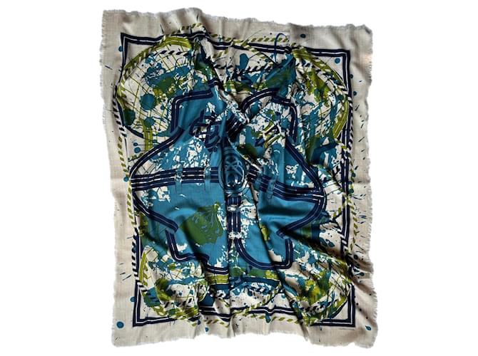 Hermès châle en cachemire 140 Bleu  ref.1603721
