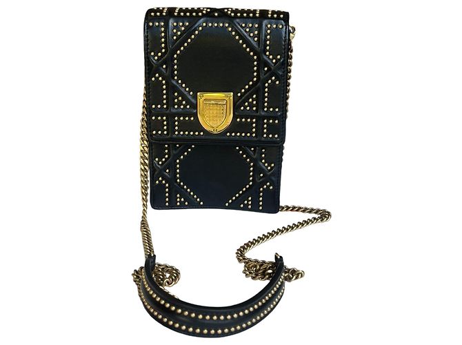 Clutch Diorama verticale in agnello con borchie Christian Dior Nero Gold hardware