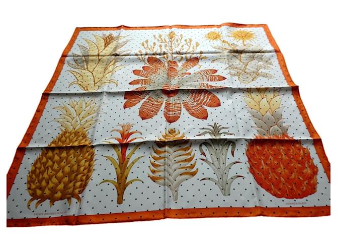 new hermès square "bromeliaceae index" with its box Orange Silk  ref.1605903