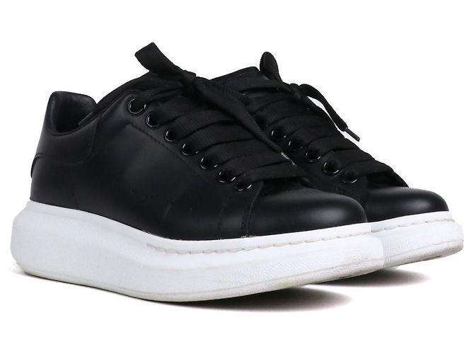 ALEXANDER MCQUEEN - Baskets oversize Alexander McQueen en cuir noir (T36.5)
