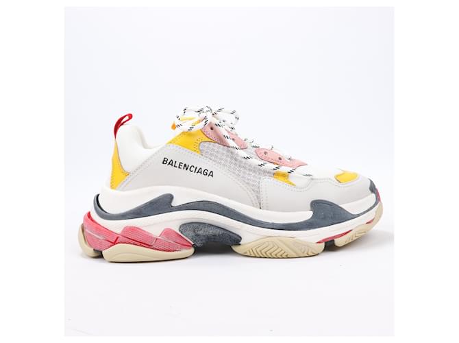 Balenciaga Triple S Leather x Mesh Sneakers Multicolor in Size 41 EU 517335 Multiple colors Cloth  ref.1606207