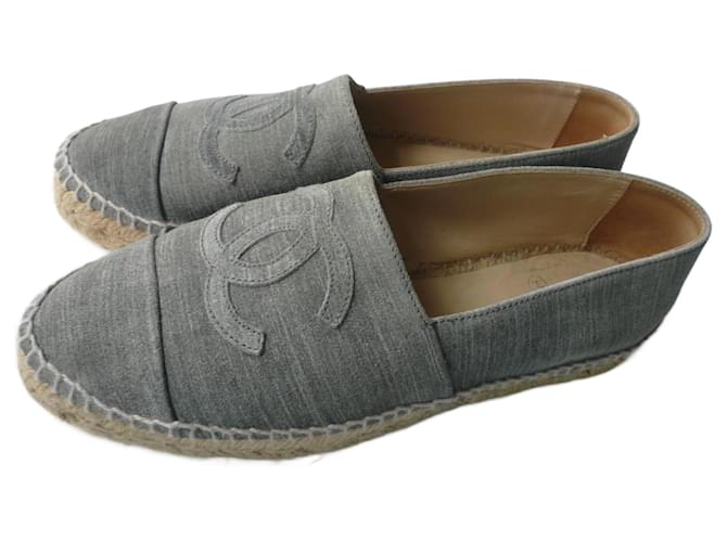 CHANEL fine striped gray velvet espadrilles size 41 in very good condition Grey Deerskin ref.1607402 Joli Closet