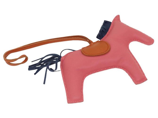 Hermès HERMES Rodeo Charm Leather Pink Auth 84092
