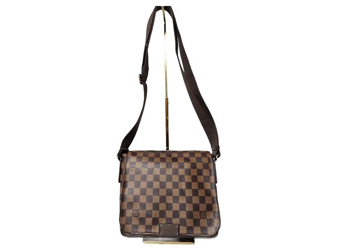 Borsa a tracolla Louis Vuitton Damier Ebene District PM marrone