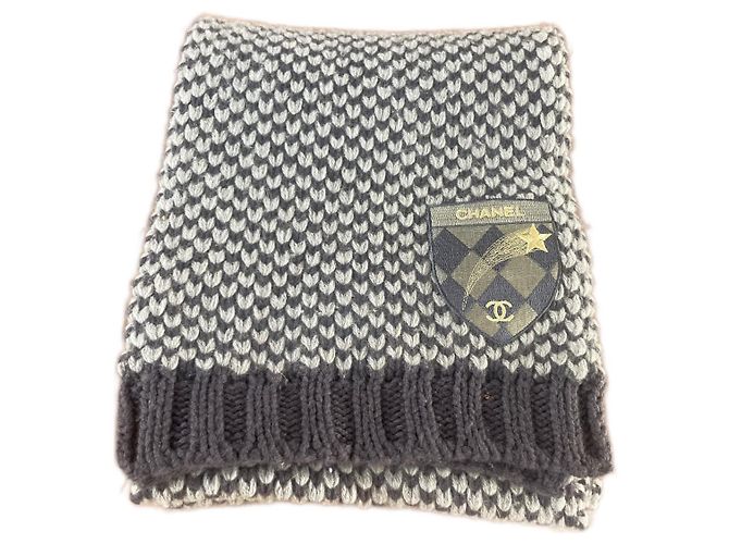 Chanel Schals Grau Kaschmir