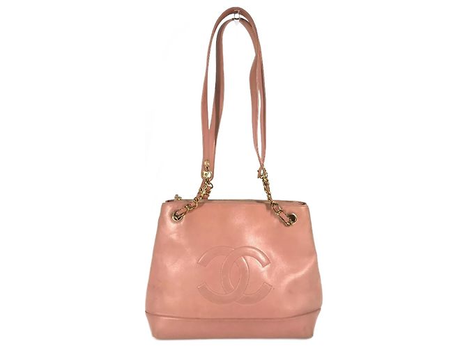 Sac à main en cuir rose Chanel
