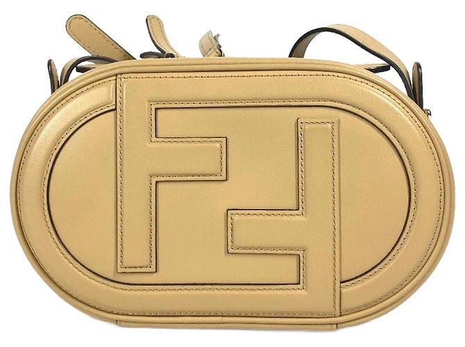 Fendi 8BS058 Bolsa de Câmera Bege