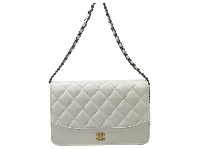 Chanel Wallet On Chain White