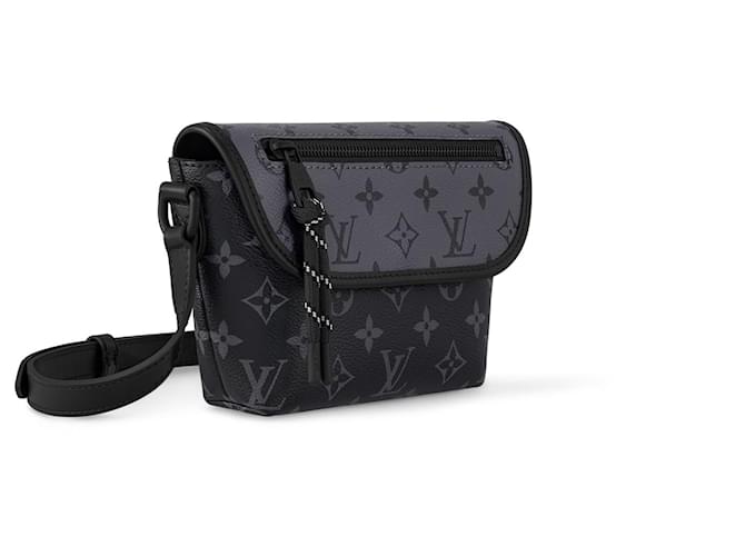 Louis Vuitton LV Pulse wearable wallet Black Cloth  ref.1618025