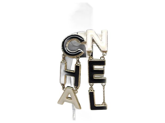 Brincos de pressão Chanel B22A Preto Branco Dourado