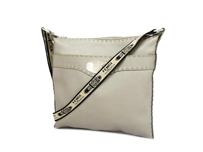 Sac à épaule Fendi Selleria en cuir gris Marron  ref.1619755