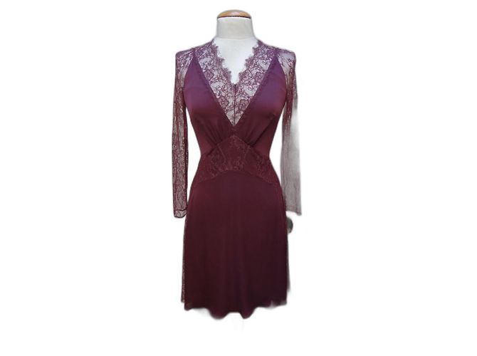 Vestido Blumarine de seda y encaje rojo oscuro Burdeos